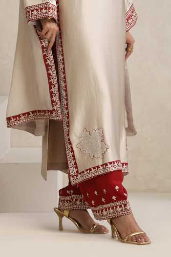 Shop Wazir C Off White Satin, Crepe, Organza Round Neck Afsana Kashmiri Tilla Work Kurta Set Shop_Wazir C_Off White Satin, Crepe, Organza Round Neck Afsana Kashmiri Tilla Work Kurta Set