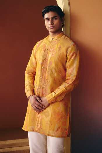 Drishti & Zahabia Soni Printed Kurta Set