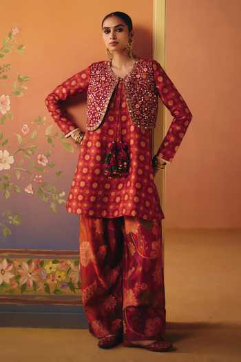 Drishti & Zahabia Meher Phulkari Print Jacket & Kurta Set