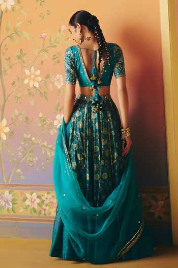 Drishti & Zahabia Mahi Phulkari Print Lehenga Set