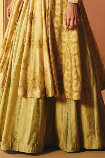 Drishti & Zahabia Gold Crepe, Dupion, Silk V-neck, Yes Reet Phulkari Print Kurta And Skirt Set Online at Aza Fashions Drishti & Zahabia_Gold Crepe, Dupion, Silk V-neck, Yes Reet Phulkari Print Kurta And Skirt Set _Online_at_Aza_Fashions