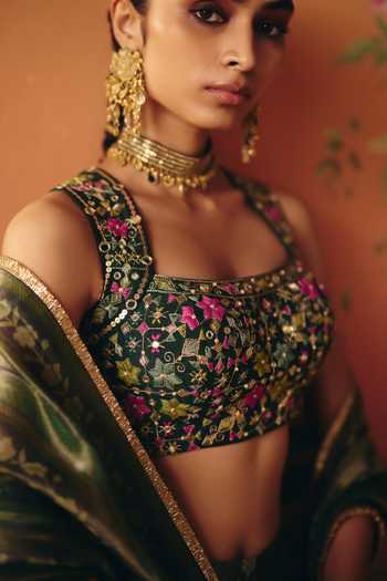 Drishti & Zahabia Green Silk, Tissue, Dupion Square Neck Seher Phulkari Print Pleated Lehenga Set Online at Aza Fashions Drishti & Zahabia_Green Silk, Tissue, Dupion Square Neck Seher Phulkari Print Pleated Lehenga Set _Online_at_Aza_Fashions