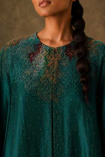 Vrinda Soni Emerald Green Chanderi Round Neck Mist Embroidered Jacket And Pant Set Online at Aza Fashions Vrinda Soni_Emerald Green Chanderi Round Neck Mist Embroidered Jacket And Pant Set _Online_at_Aza_Fashions