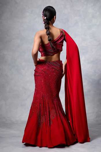 Vrinda Soni Sculpted Embroidered Lehenga & Blouse Set 