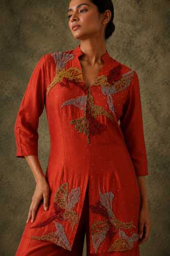 Vrinda Soni Wander Embroidered Kurta & Pant Set 