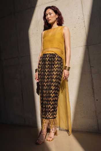 Devina Juneja Black Crepe Daisy Midi Skirt Online at Aza Fashions Devina Juneja_Black Crepe Daisy Midi Skirt _Online_at_Aza_Fashions