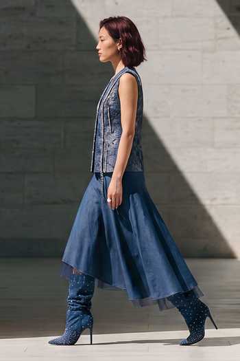 Buy Devina Juneja Blue Denim Dahlia Fringe Skirt Online at Aza Fashions Buy_Devina Juneja_Blue Denim Dahlia Fringe Skirt _Online_at_Aza_Fashions