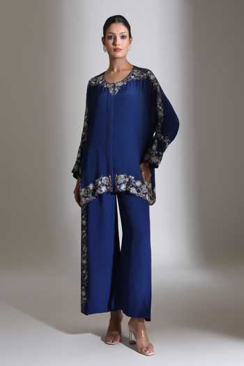 Tanu Malhotra_Blue Crepe Round Neck Floral Embroidered Top And Pant Set _Online_at_Aza_Fashions