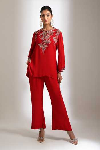 Shop_Tanu Malhotra_Red Crepe Round Neck Placement Embroidered Top And Pant Set _Online_at_Aza_Fashions