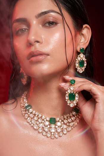 Tussya Gold Plated Pearl Embellished Necklace Set Online at Aza Fashions Tussya_Gold Plated Pearl Embellished Necklace Set _Online_at_Aza_Fashions