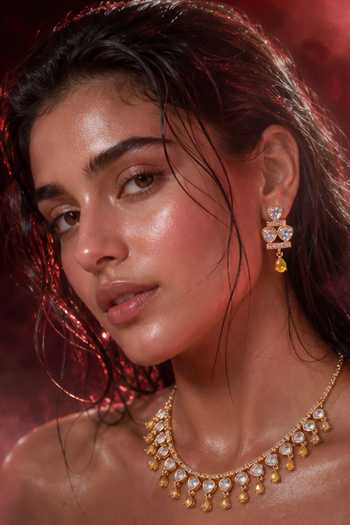 Shop Tussya Gold Plated Stone Embellished Necklace Set Shop_Tussya_Gold Plated Stone Embellished Necklace Set