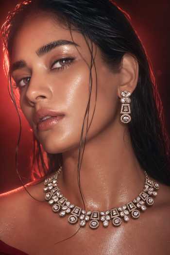 Tussya Floral Crystal Embellished Necklace Set 