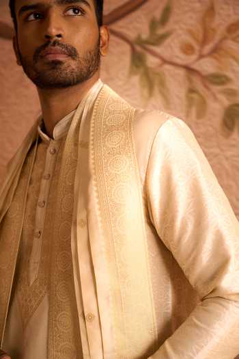 Buy Arihant Rai Sinha Cream Silk, Jacquard Floral Woven Kurta Set Online at Aza Fashions Buy_Arihant Rai Sinha_Cream Silk, Jacquard Floral Woven Kurta Set _Online_at_Aza_Fashions