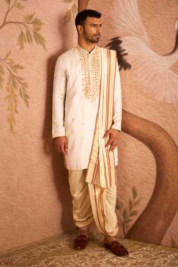 Arihant Rai Sinha Floral Placement Embroidered Kurta Set 