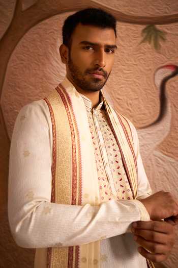 Shop Arihant Rai Sinha Beige Silk, Jacquard Floral Placement Embroidered Kurta Set Shop_Arihant Rai Sinha_Beige Silk, Jacquard Floral Placement Embroidered Kurta Set