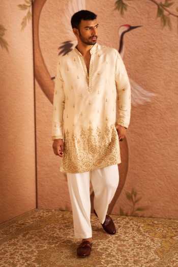 Arihant Rai Sinha Sequin Embroidered Kurta Set 