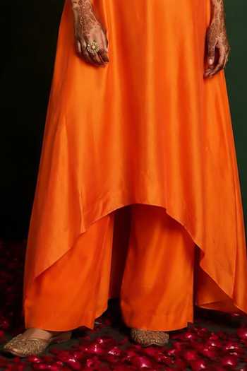 Buy Nidhi Kejriwal Orange Chanderi Silk V-neck, Yes Embroidered Kurta With Palazzo Online at Aza Fashions Buy_Nidhi Kejriwal_Orange Chanderi Silk V-neck, Yes Embroidered Kurta With Palazzo _Online_at_Aza_Fashions
