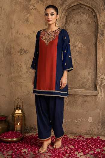Nidhi Kejriwal Embroidered Panelled Kurta & Salwar Set
