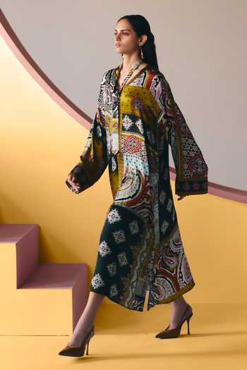Shop NOIB Multi Color Satin, Modal V-neck Adah Mosaic Print Kaftan at Aza Fashions Shop_NOIB_Multi Color Satin, Modal V-neck Adah Mosaic Print Kaftan _at_Aza_Fashions