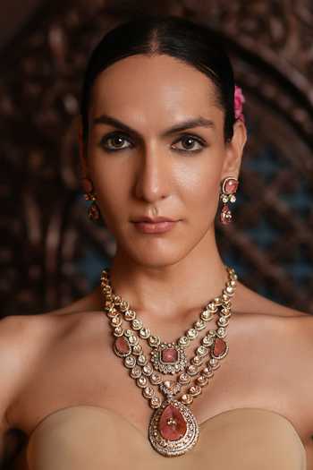 Cao Jewellery Pink Kundan Embellished Pendant Necklace Set Online at Aza Fashions Cao Jewellery_Pink Kundan Embellished Pendant Necklace Set _Online_at_Aza_Fashions