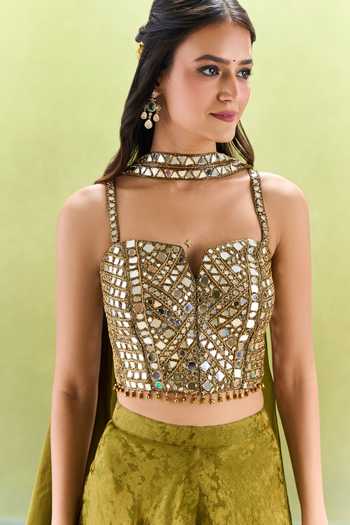 Samyukta Singhania Green Jacquard Sweetheart Neck Embroidered Blouse Palazzo Set at Aza Fashions Samyukta Singhania_Green Jacquard Sweetheart Neck Embroidered Blouse Palazzo Set _at_Aza_Fashions