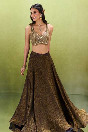 Buy_Samyukta Singhania_Brown Jacquard V-neck Abstract Woven Lehenga Set _Online_at_Aza_Fashions