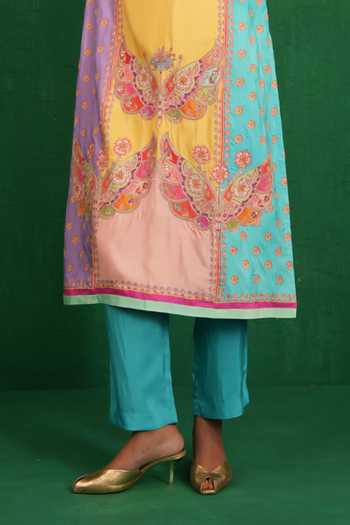 Buy Swati Vijaivargie Yellow Silk V-neck Multi Butterfly Kurta Set Online at Aza Fashions Buy_Swati Vijaivargie_Yellow Silk V-neck Multi Butterfly Kurta Set _Online_at_Aza_Fashions