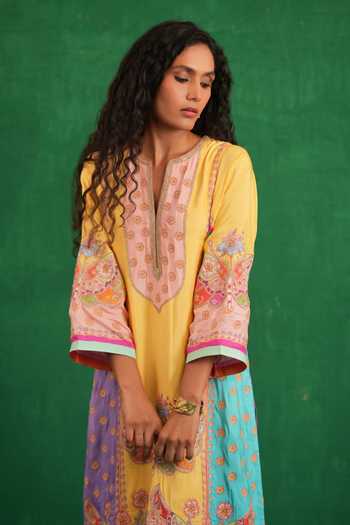 Swati Vijaivargie Yellow Silk V-neck Multi Butterfly Kurta Set at Aza Fashions Swati Vijaivargie_Yellow Silk V-neck Multi Butterfly Kurta Set _at_Aza_Fashions