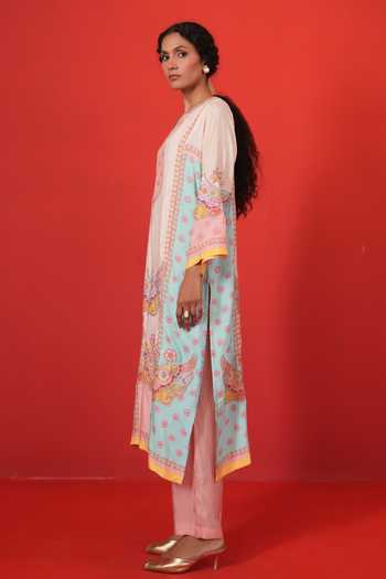 Shop Swati Vijaivargie Multi Color Silk Split V-neck Ivory Marodi Butterfly Kurta Set Online at Aza Fashions Shop_Swati Vijaivargie_Multi Color Silk Split V-neck Ivory Marodi Butterfly Kurta Set _Online_at_Aza_Fashions