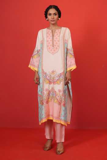 Shop Swati Vijaivargie Multi Color Silk Split V-neck Ivory Marodi Butterfly Kurta Set Shop_Swati Vijaivargie_Multi Color Silk Split V-neck Ivory Marodi Butterfly Kurta Set