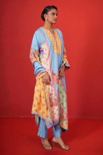 Swati Vijaivargie Multi Color Silk Split V-neck, Yes Blue Panel Kurta Set at Aza Fashions Swati Vijaivargie_Multi Color Silk Split V-neck, Yes Blue Panel Kurta Set _at_Aza_Fashions