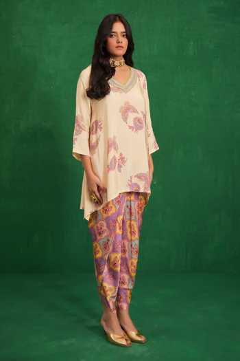 Shop Swati Vijaivargie Ivory Silk, Satin, Modal V-neck Buta Jaal Short Kurta And Dhoti Pant Set Online at Aza Fashions Shop_Swati Vijaivargie_Ivory Silk, Satin, Modal V-neck Buta Jaal Short Kurta And Dhoti Pant Set _Online_at_Aza_Fashions