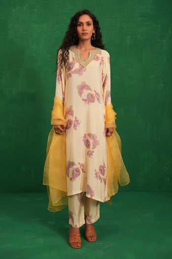 Swati Vijaivargie Printed & Embroidered Kurta Set 