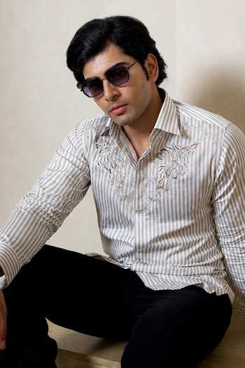 Menoir_White Cotton Ornate Stripe Shirt _Online_at_Aza_Fashions