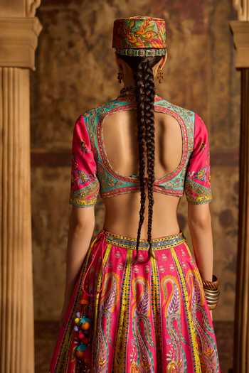 Buy_Kalista_Pink Silk, Net Keyhole Neck Nitara Printed Lehenga Set _Online_at_Aza_Fashions