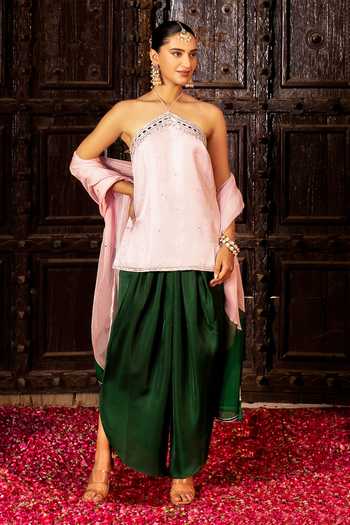 Bahaara By Divya Narula Halter Neck Embellished Kurta Set 