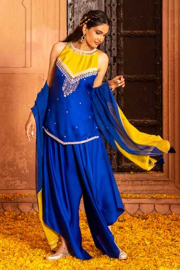 Shop Bahaara By Divya Narula Blue Silk, Organza Halter Neck, Yes Colorblock Embroidered Kurta Set Shop_Bahaara By Divya Narula_Blue Silk, Organza Halter Neck, Yes Colorblock Embroidered Kurta Set