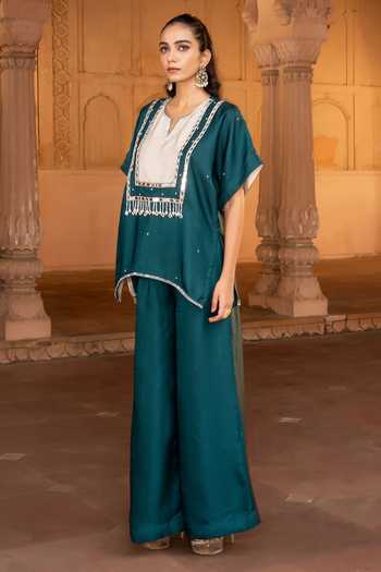 Buy Bahaara By Divya Narula Green Silk V-neck Embellished Kaftan And Pant Set Online at Aza Fashions Buy_Bahaara By Divya Narula_Green Silk V-neck Embellished Kaftan And Pant Set _Online_at_Aza_Fashions