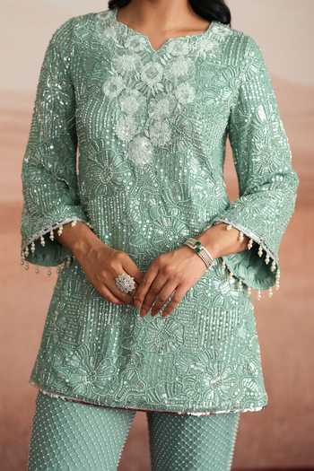 Buy_Mustard Moon By Neyha And Vrinda_Green Georgette Leaf Neck Ishani Embroidered Short Kurta And Pant Set 
