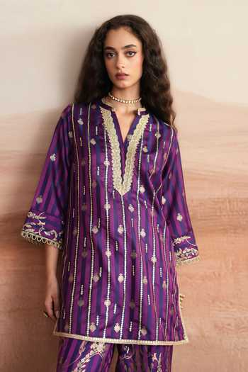 Mustard Moon By Neyha And Vrinda_Purple Silk, Brocade V-neck Sameena Kurta And Palazzo Set _at_Aza_Fashions