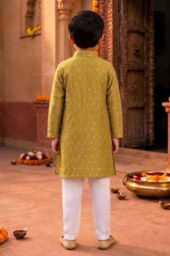 Pankhuri By Priyanka Zari Butti Tissue Kurta & Pant Set 