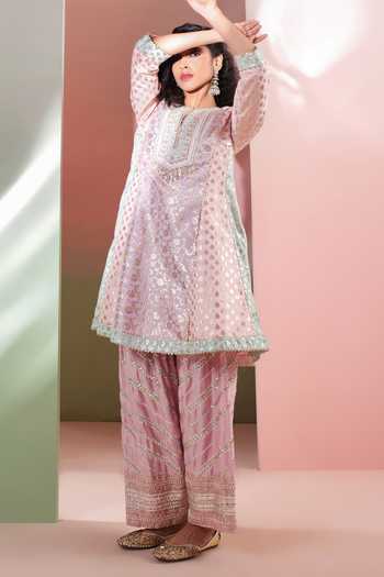 Shop_Priyanka Jain_Purple Chanderi Split V-neck Gulnaar Embroidered Kurta Set _Online_at_Aza_Fashions