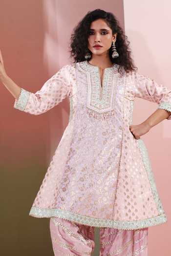 Shop_Priyanka Jain_Purple Chanderi Split V-neck Gulnaar Embroidered Kurta Set 