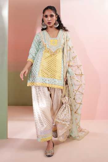 Priyanka Jain Adaa Geometric Woven Kurta Set 