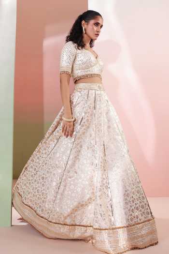 Buy Priyanka Jain Ivory Chanderi Sweetheart Neck Sheesh Mahal Embroidered Lehenga Set Online at Aza Fashions Buy_Priyanka Jain_Ivory Chanderi Sweetheart Neck Sheesh Mahal Embroidered Lehenga Set _Online_at_Aza_Fashions
