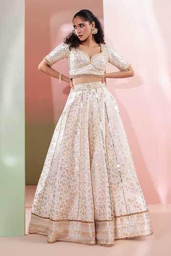 Priyanka Jain Ivory Chanderi Sweetheart Neck Sheesh Mahal Embroidered Lehenga Set at Aza Fashions Priyanka Jain_Ivory Chanderi Sweetheart Neck Sheesh Mahal Embroidered Lehenga Set _at_Aza_Fashions
