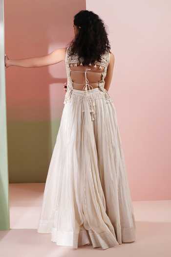 Priyanka Jain Mogra Embroidered Blouse & Lehenga Set 