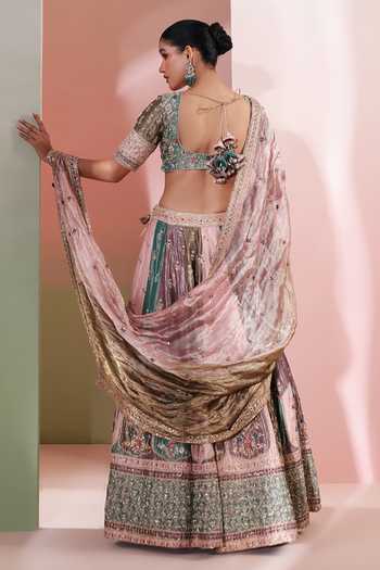 Priyanka Jain Innaya Embellished Lehenga Set 