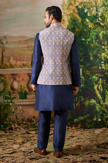 Arihant Rai Sinha_Blue Silk Patola Print Nehru Jacket And Kurta Set _Online_at_Aza_Fashions