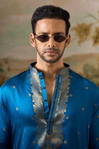 Arihant Rai Sinha_Blue Silk Zari Woven Kurta Set _at_Aza_Fashions